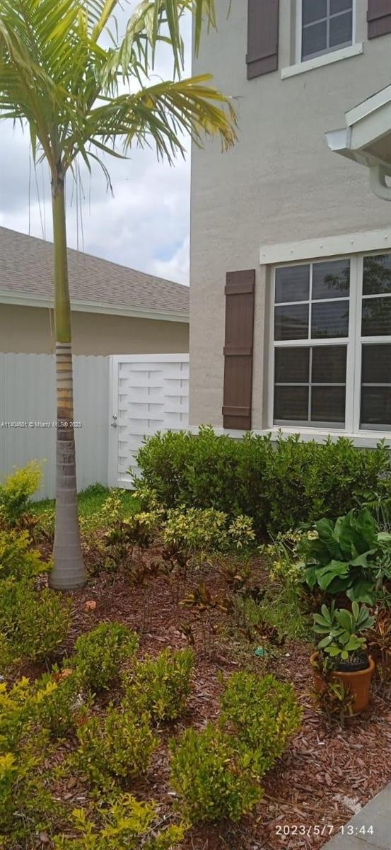 Building Photo - 13219 SW 270th Ter