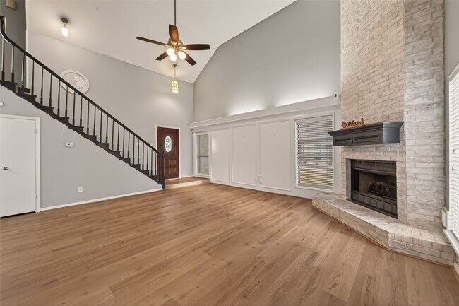 Foto del edificio - 3204 Farmers Field