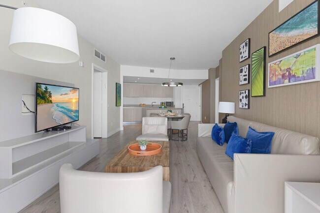 Building Photo - 4111 S Ocean Dr