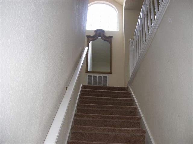 Building Photo - 1215 White Dr