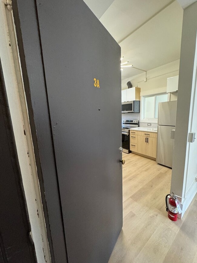 Building Photo - 1bd/1ba Seattle House