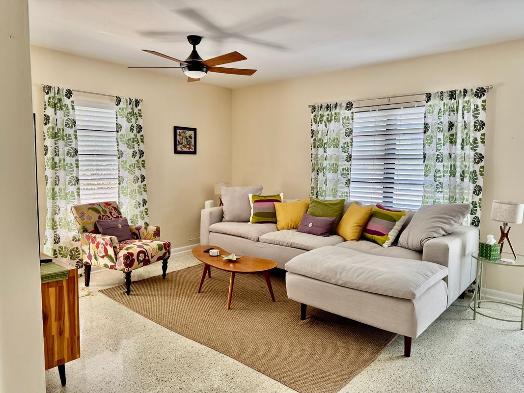 Foto principal - 123 Point Pleasant Dr