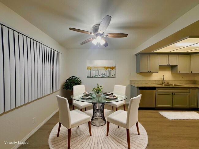 Foto del edificio - 934 N Cedar St
