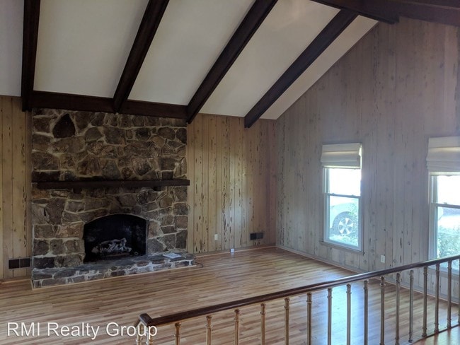 Building Photo - 3 br, 2 bath House - 2941 Pumphouse Road