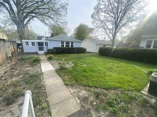 Foto del edificio - 2733 E 18th St