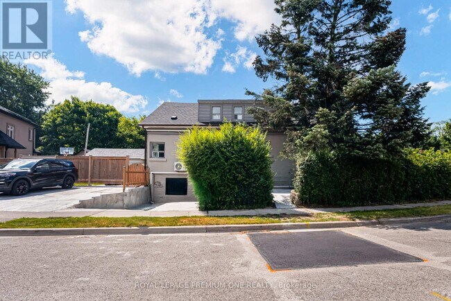 Photo du bâtiment - 79-79 Twenty Fifth St