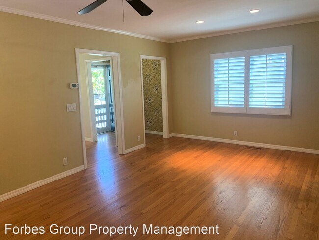 Building Photo - 2 br, 1.5 bath House - 1216 Magnolia Ave.