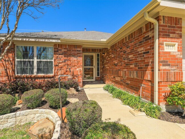 Building Photo - 1813 Shoebill Dr