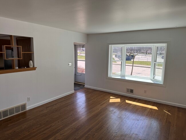 Living room - 10166 W Montana Ave