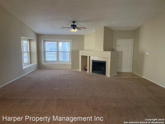 Building Photo - 3 br, 2 bath House - 6806 Country Lawn