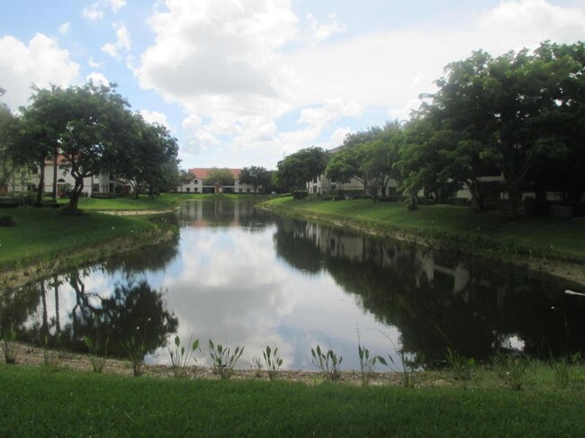Foto del edificio - 5133 Brisata Cir