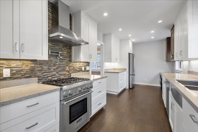 Photo - 3229 Central Ave House