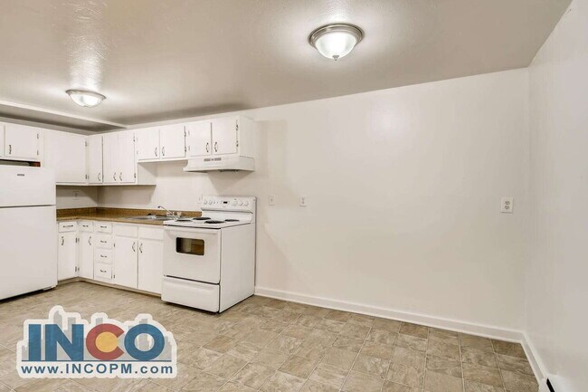 Foto del edificio - 5560 S Sherman St