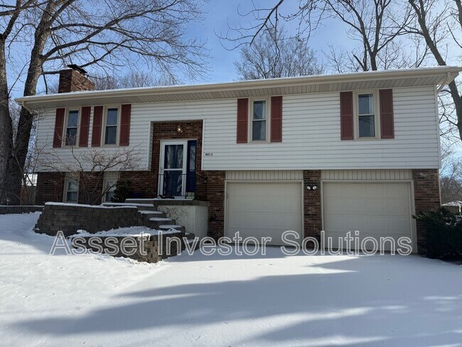 Building Photo - 8013 N Congress Ave