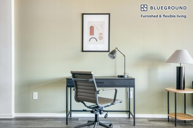 Foto del edificio - 4133 Redwood Ave