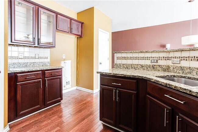Building Photo - 3392 Sable Elm Ct