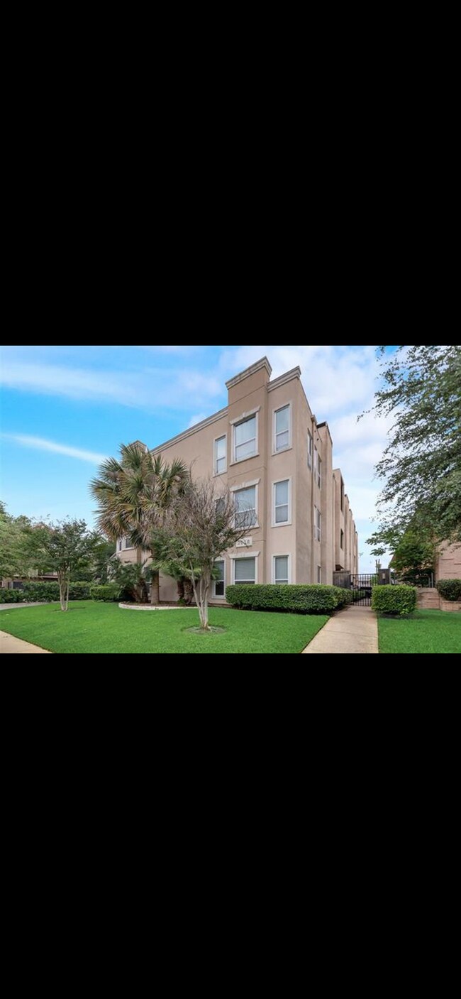 Foto del edificio - 3918 N Hall St