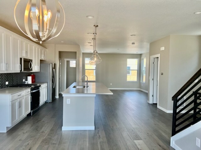 Building Photo - 6053 Abbey Hill Ln