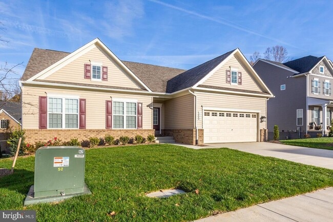 Building Photo - 5806 McIntosh Pl