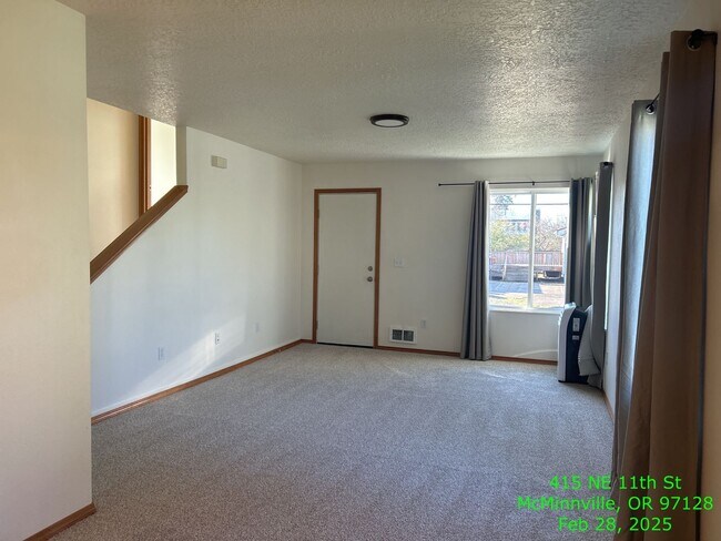 Foto del edificio - 415-421 NE 11th St