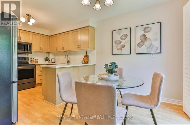 Building Photo - 38 Toba Crescent