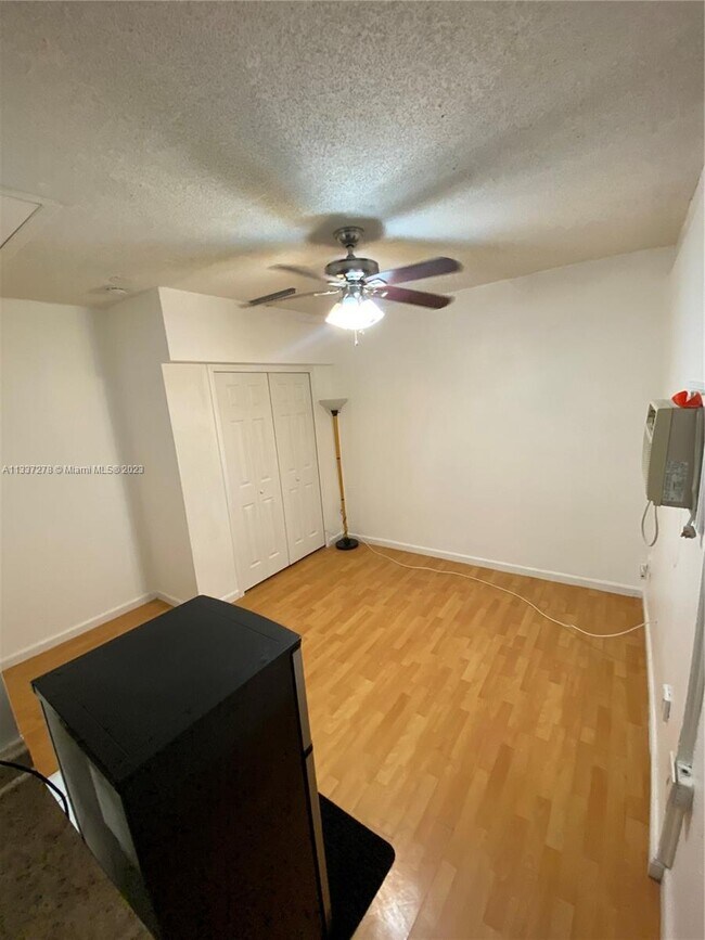 Foto del edificio - 8182 SW 163rd Ave