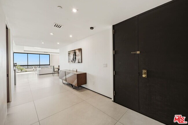 Foto del edificio - 10350 Wilshire Blvd