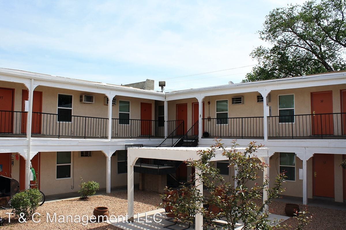 Primary Photo - 512-520 Ortiz Dr