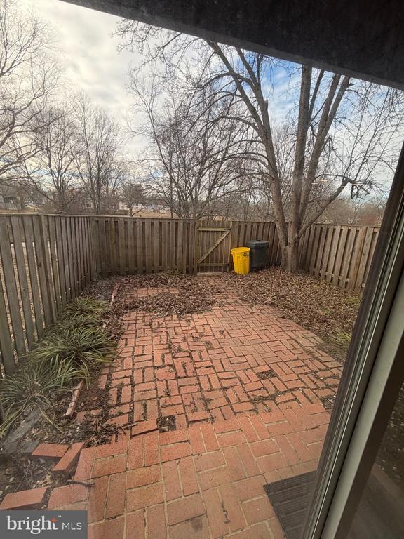 Foto del edificio - 1914 Cavalier Cir