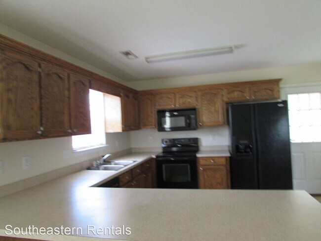 Building Photo - 3 br, 2 bath House - 2850 Imperial Way