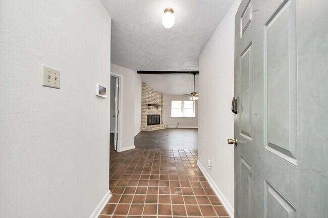 Foto del edificio - 14802 Scotter Dr