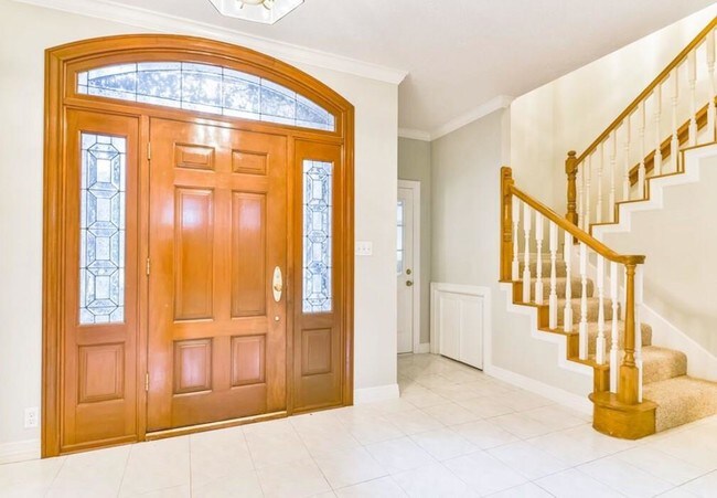 Foto del edificio - 5209 Grand Lake St