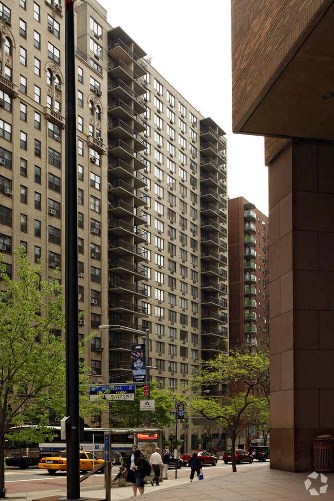 Murray Hill Apartments