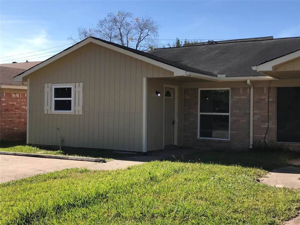 3304 Scotch Moss Ln, La Porte, TX 77571 Apartment for Rent in La