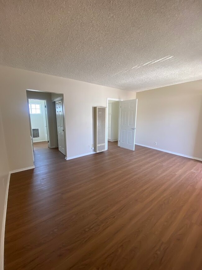 Building Photo - 7236 Remmet Ave