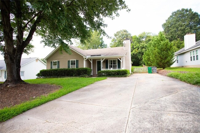 Foto del edificio - 322 Cottonwood Park Dr