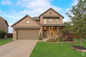 Building Photo - 2418 Hillview Dr