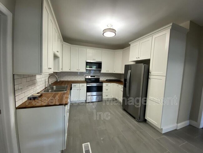 Foto del edificio - 2316 E 5th Ave