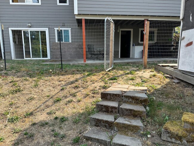 Foto del edificio - 10439 6th Ave SW