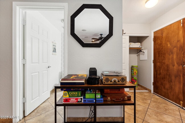 Building Photo - 4251 N Miller Rd