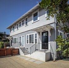 Building Photo - 1433 Talmadge St