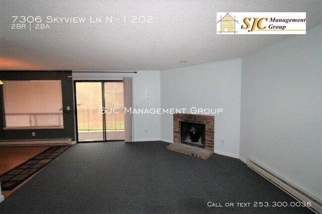 Foto del edificio - 7306 Skyview Ln N
