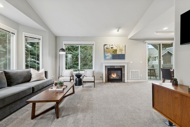Oversized Spacious Floor Plans - Grandridge Place