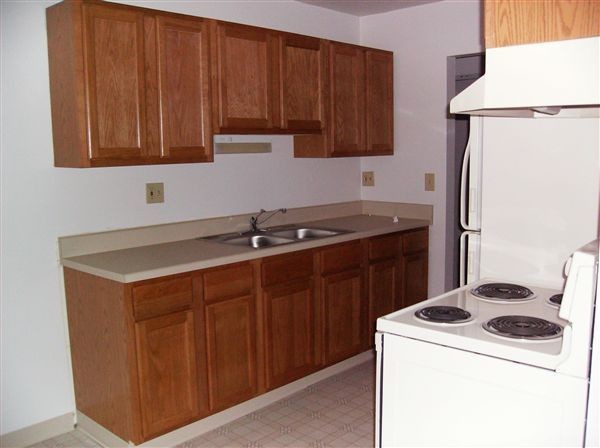 Primary Photo - 800 W Lenawee St