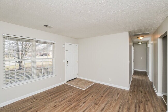 Building Photo - 5510 Littleridge Dr