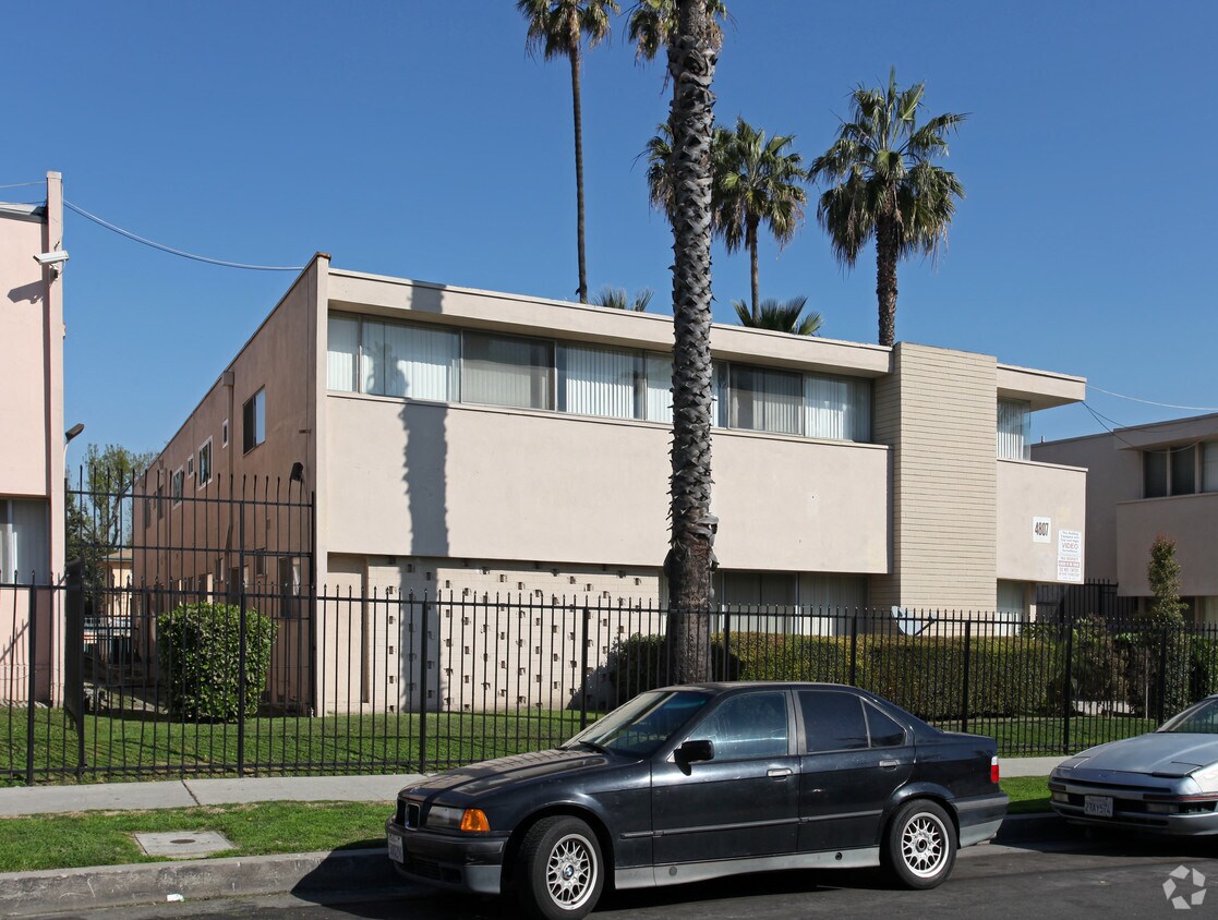 Building Photo - 4807 August St
