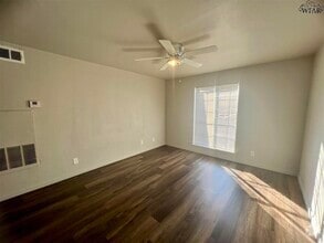 Building Photo - 1509 Trigg Ln