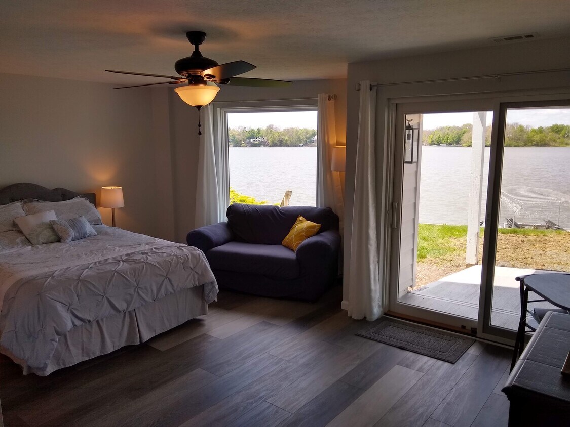 3160 S Beach Blvd Unit Studio, Cicero, IN 46034 Condo for Rent in Cicero, IN