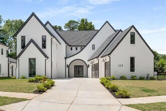 Building Photo - 115 Thome Dr