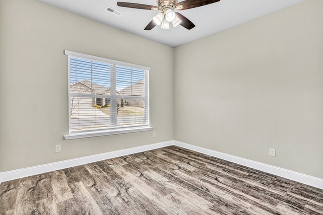 Foto del edificio - 113 Fourstar Ln